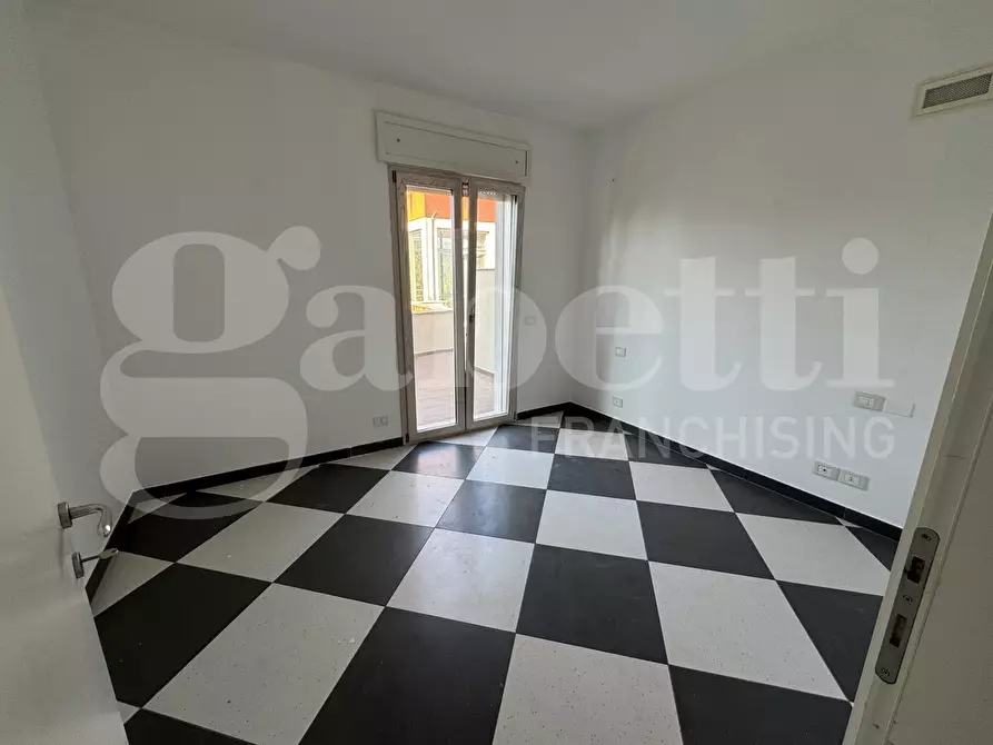 Immagine 9 di Appartamento in vendita  in Viale Giuseppe Grassi, 140 a Lecce