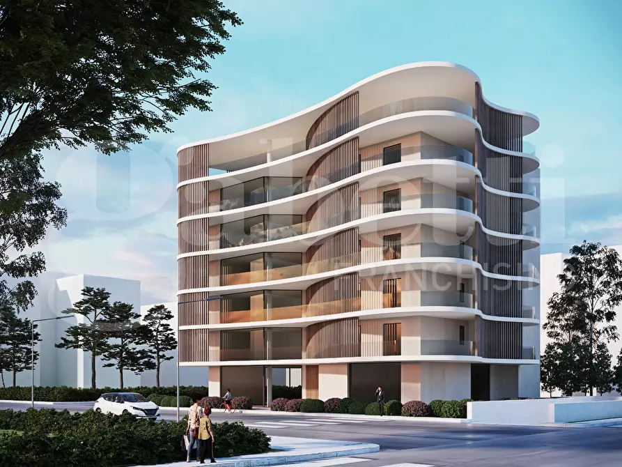 Immagine 3 di Appartamento in vendita  in Via Sandro Pertini a Trani