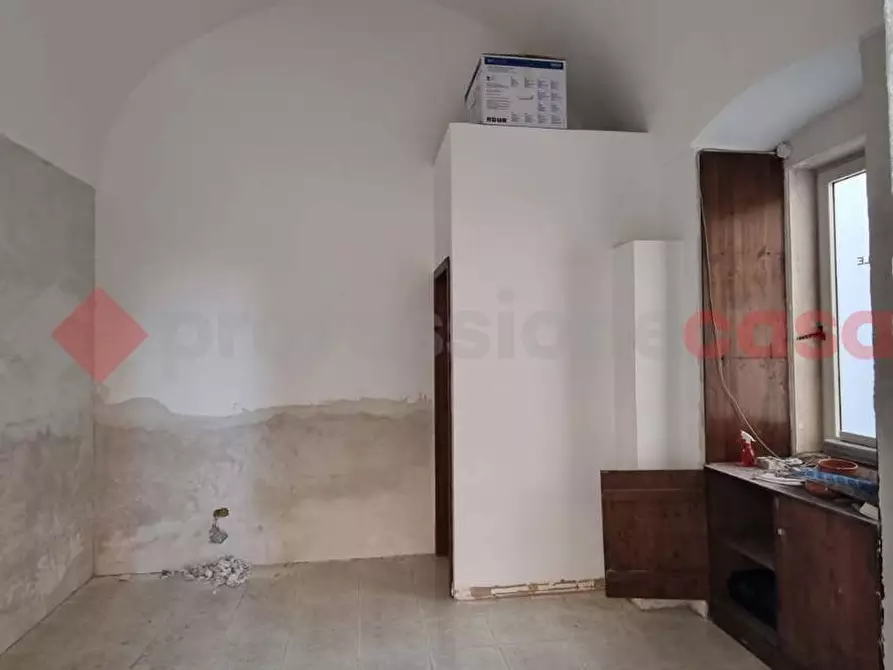 Immagine 5 di Negozio in vendita  in Via VITTI a Monopoli