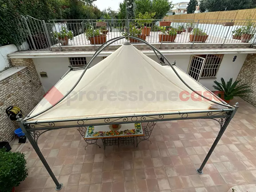 Immagine 40 di Villetta a schiera in vendita  in Viale EUROPA, 208 a Terracina