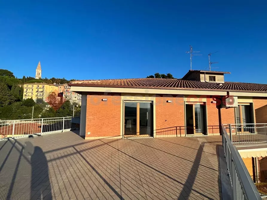 Immagine 27 di Attico in affitto  in Via San Bonaventura a Perugia
