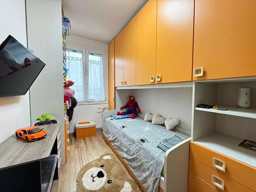 Immagine 15 di Appartamento in vendita  in Via CAVOUR, SNC a Trenzano