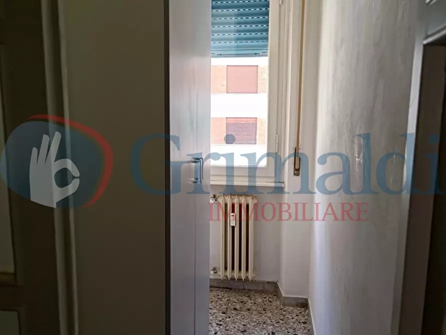 Immagine 10 di Appartamento in affitto  in Viale mameli a Livorno