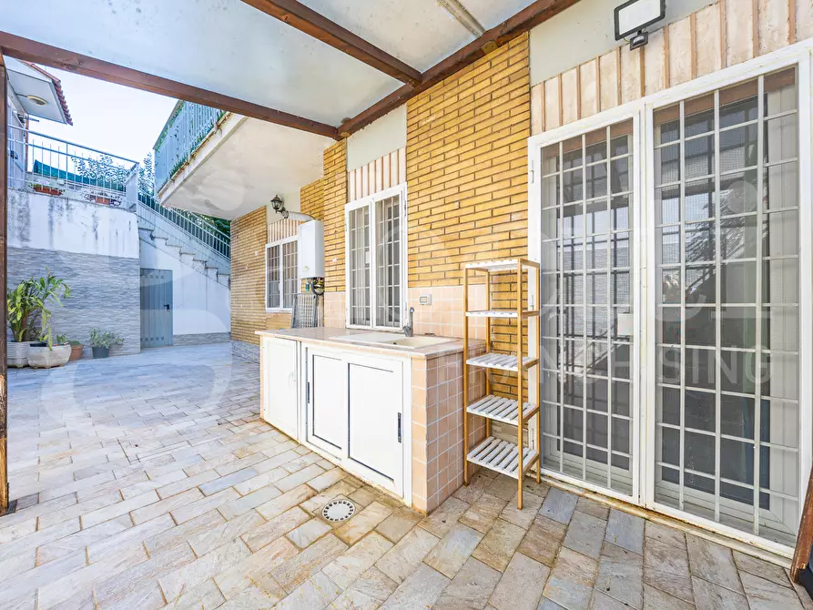 Immagine 35 di Appartamento in vendita  in Via dei Bruno, 69 a Roma