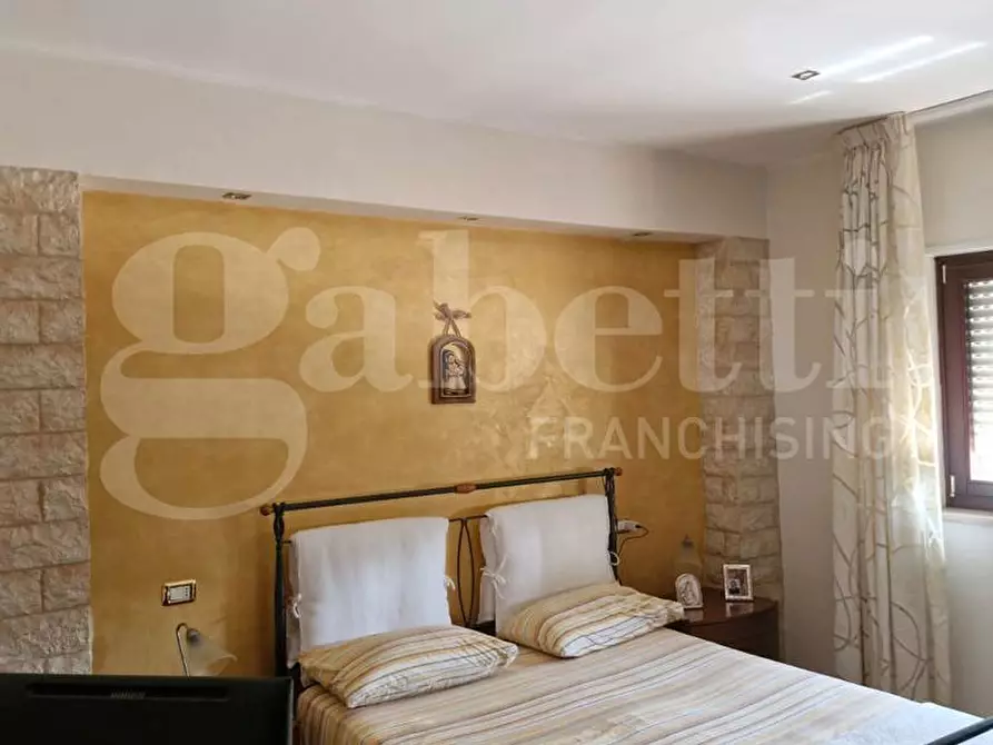 Immagine 4 di Appartamento in vendita  in Viale DEL LAVORO, 13N a Taranto