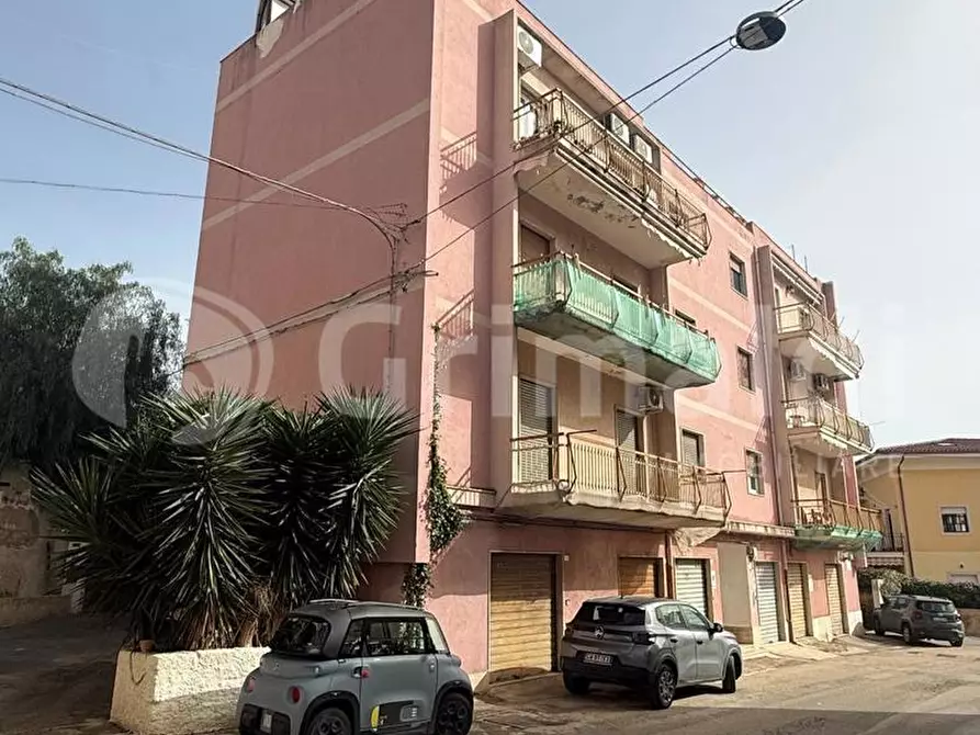 Immagine 1 di Appartamento in vendita  in Via SEBASTIANO OLIVIERI, 49 a Siracusa