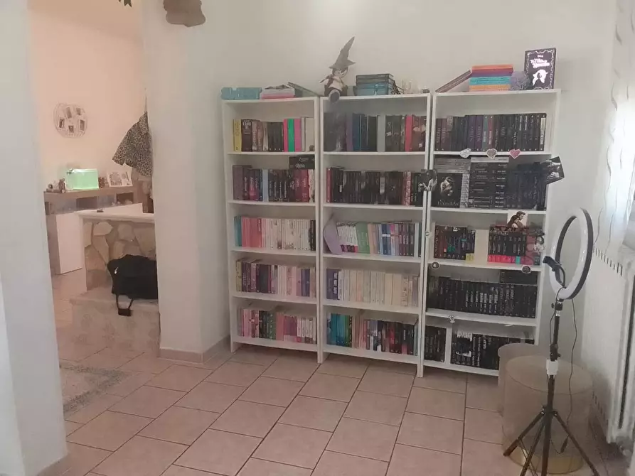 Immagine 20 di Appartamento in vendita  in Piazza BRODOLINI, 208 a Taranto