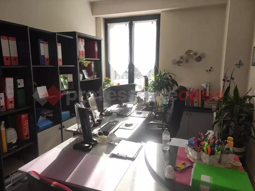 Immagine 8 di Ufficio in vendita  in Via 3 Settembre a Spoleto