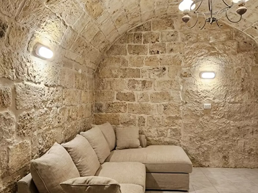 Immagine 12 di Appartamento in vendita  in Piazza duomo, 14 a Siracusa