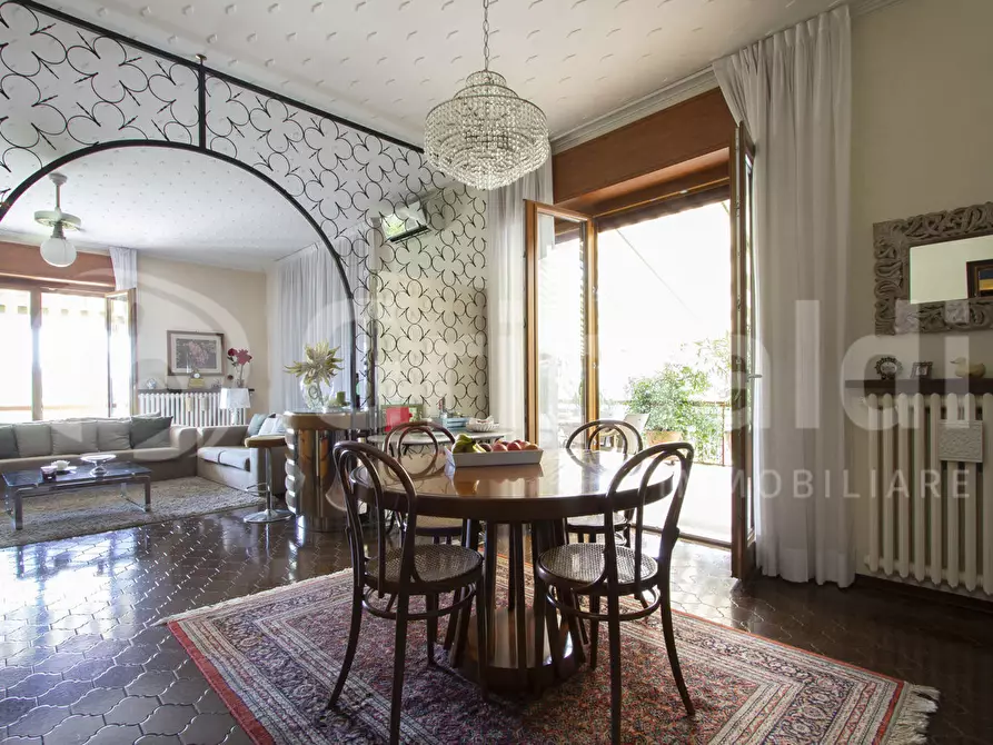 Immagine 6 di Albergo/B&B/Residence in vendita  in Via Besozzo, 12 a Mercallo