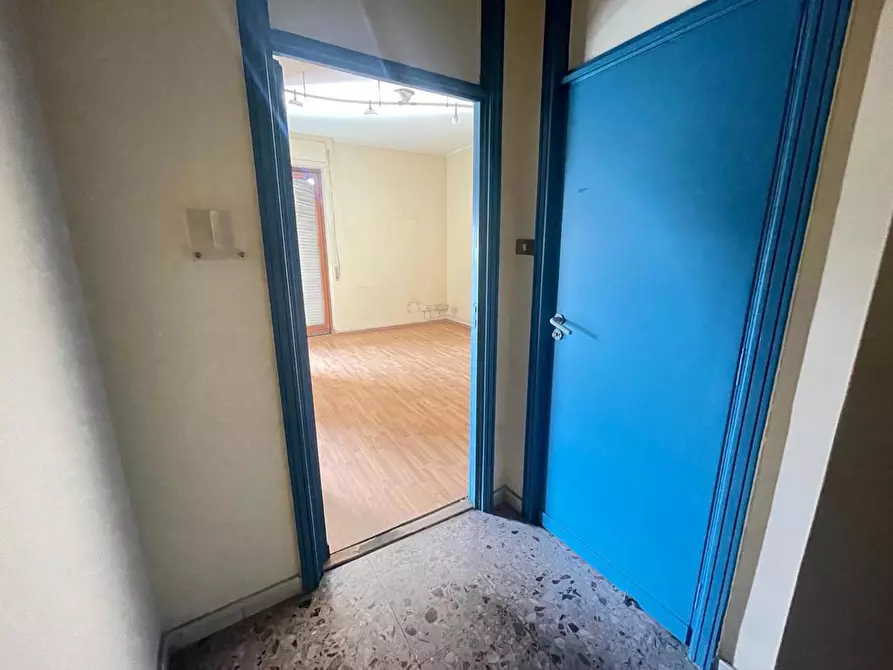 Immagine 6 di Ufficio in affitto  in Via Reggia di Portici a Napoli