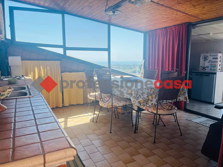 Immagine 13 di Appartamento in vendita  in Via Paolo Vasta, 119 a Aci Sant'antonio