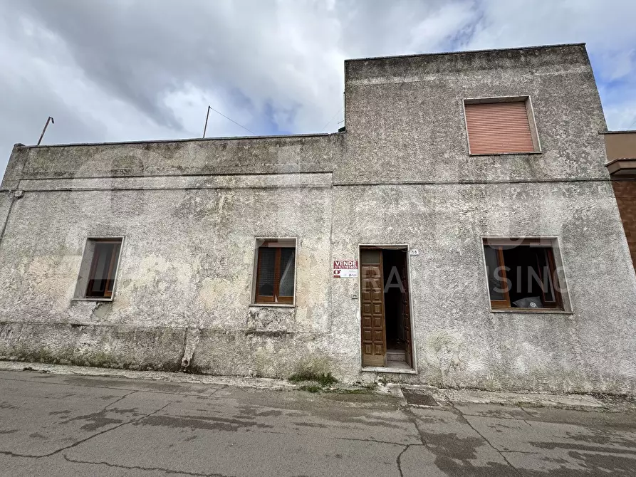 casa indipendente in vendita ad Uggiano la Chiesa