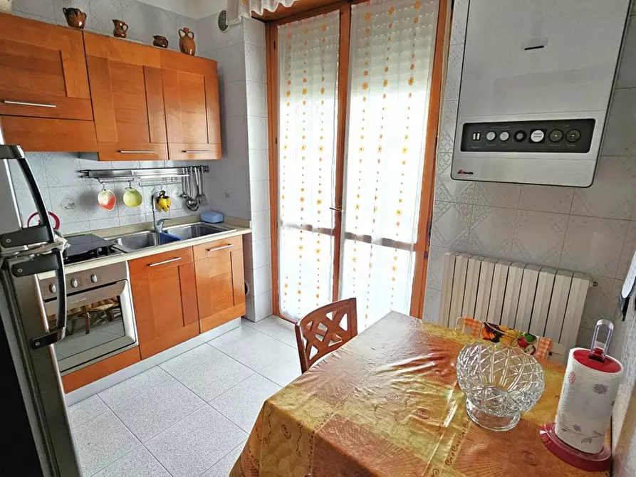 Immagine 13 di Appartamento in vendita  in Via Volturno a San Severo