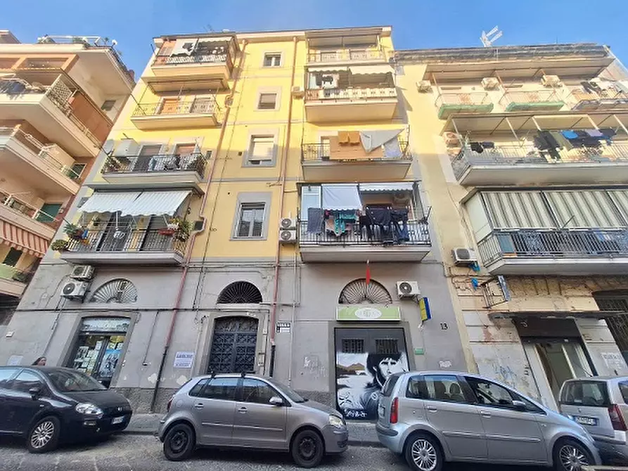 Immagine 1 di Appartamento in vendita  in Via strettola s. Anna alle Paludi a Napoli