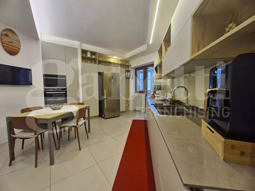 Immagine 11 di Appartamento in vendita  in Via Alcide de Gasperi a Palermo