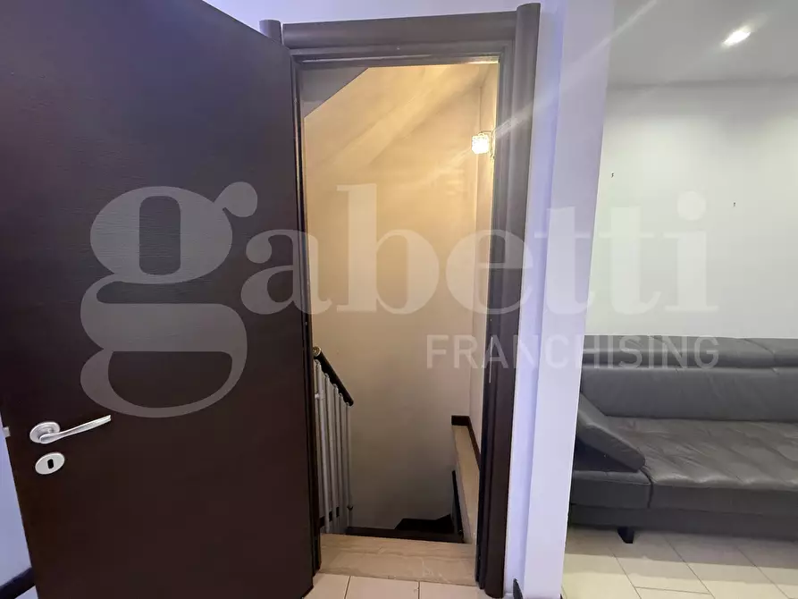 Immagine 11 di Villetta a schiera in vendita  in Via GAMBIERI, 9 a Settingiano