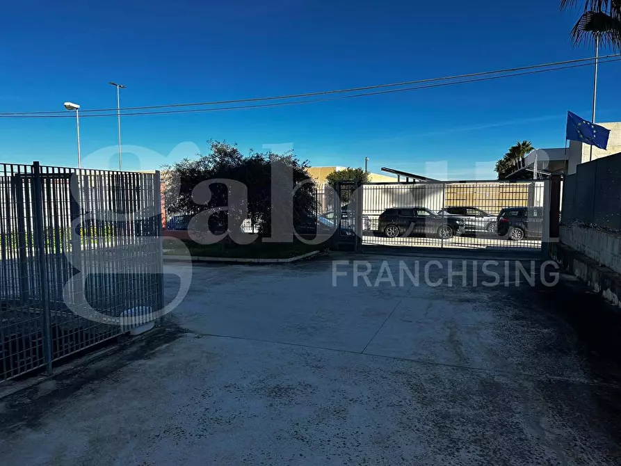 Immagine 28 di Capannone industriale in vendita  in Via Dei Calafati a Molfetta