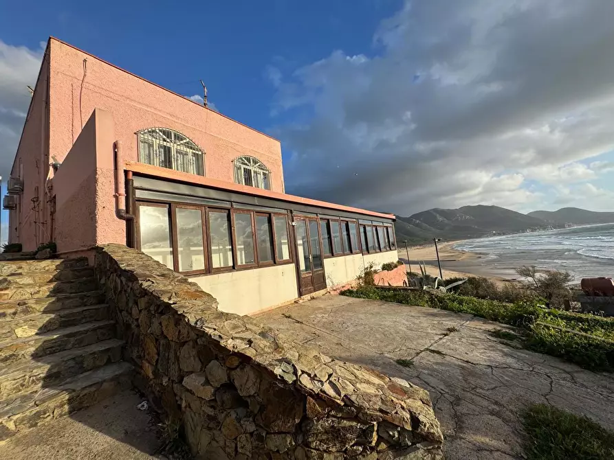 Immagine 1 di Bar / Ristorante in vendita  in Via Maestrale, 1 a Buggerru