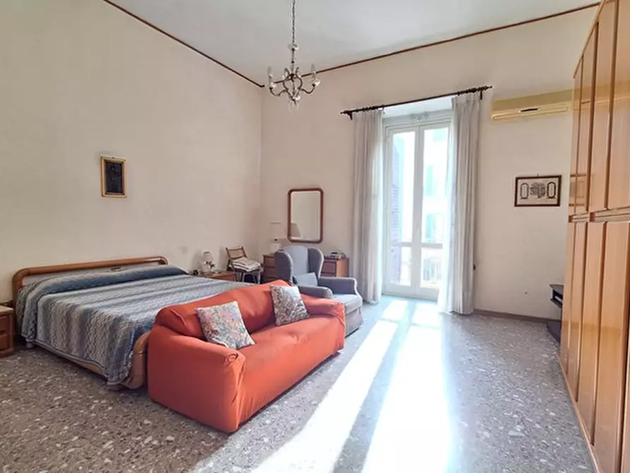 Immagine 23 di Appartamento in vendita  in Corso Umberto I a Napoli