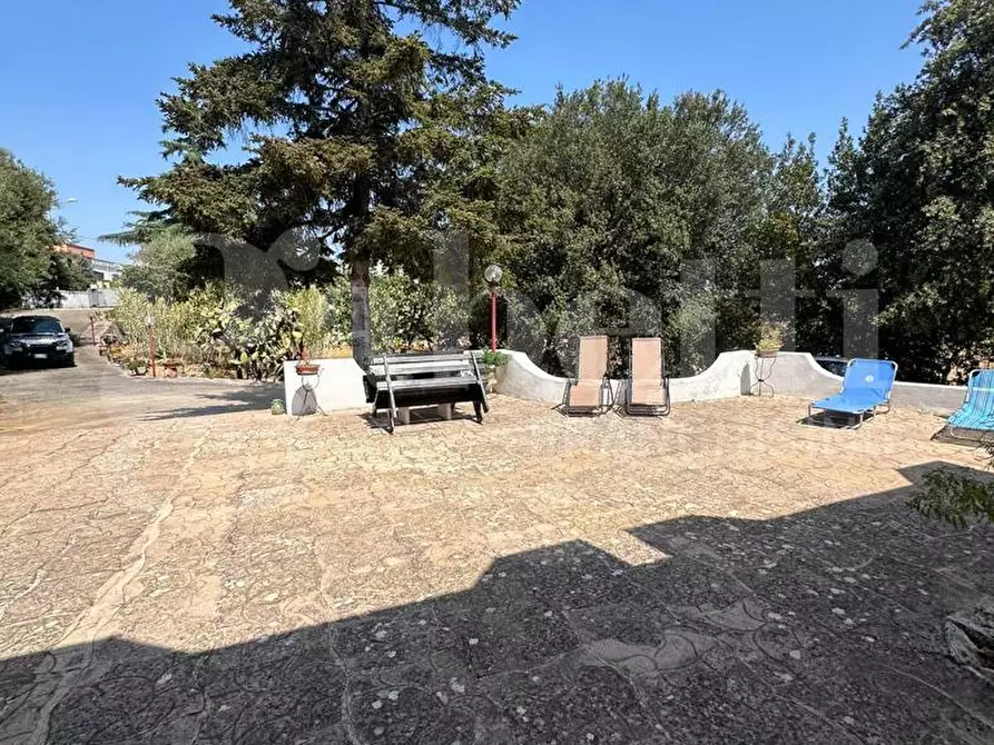 Immagine 30 di Villa in vendita  in Via Degli Emigranti- c.da Varratta a Ceglie Messapico