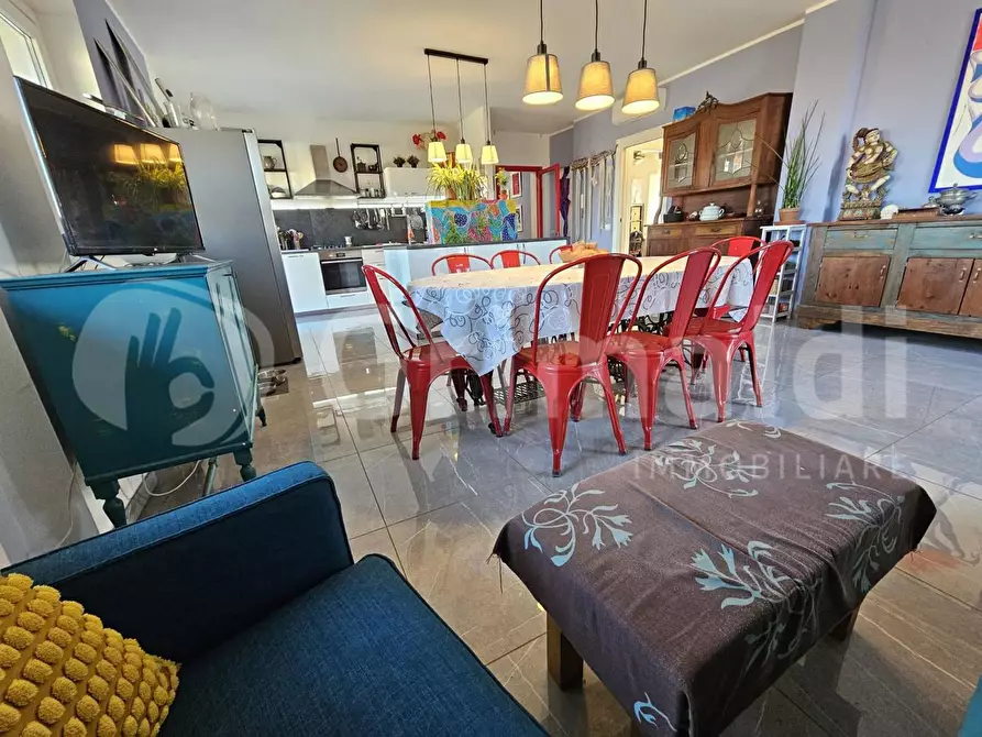 Immagine 6 di Appartamento in vendita  in Via UNGARETTI, SNC a Inverno E Monteleone