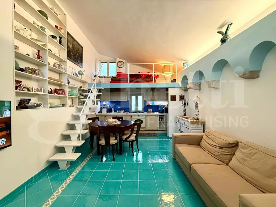 Immagine 4 di Appartamento in vendita  in Via Pio IX, 61 a Gaeta