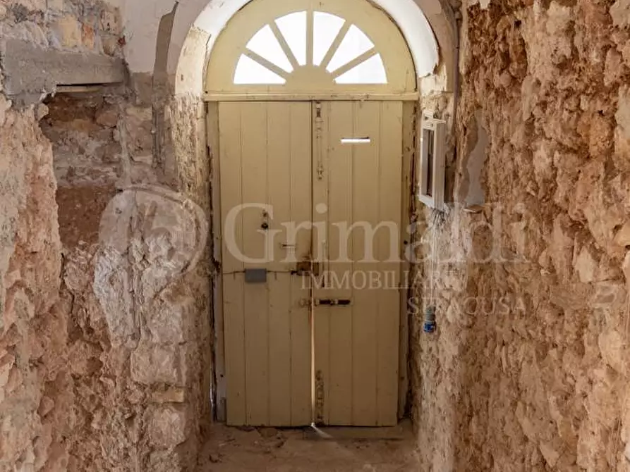 Immagine 5 di Casa indipendente in vendita  in Via AURELIO SAFFI, 10 a Noto