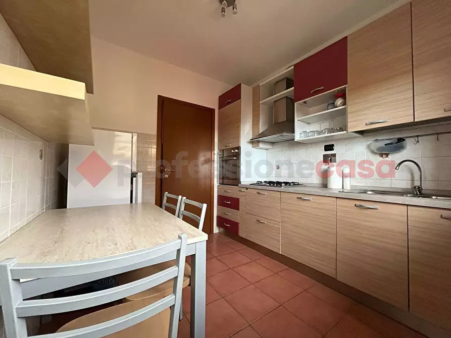 Immagine 6 di Appartamento in vendita  in Via Alberto Marvelli a Roma