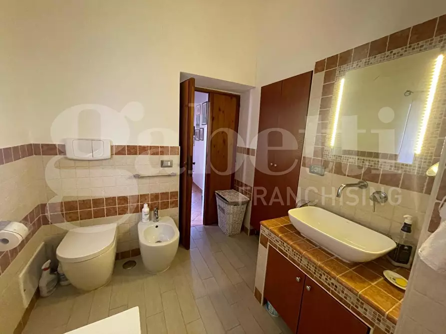 Immagine 12 di Casa indipendente in vendita  in Via Dei Mandorli, s.n.c. a Gaeta