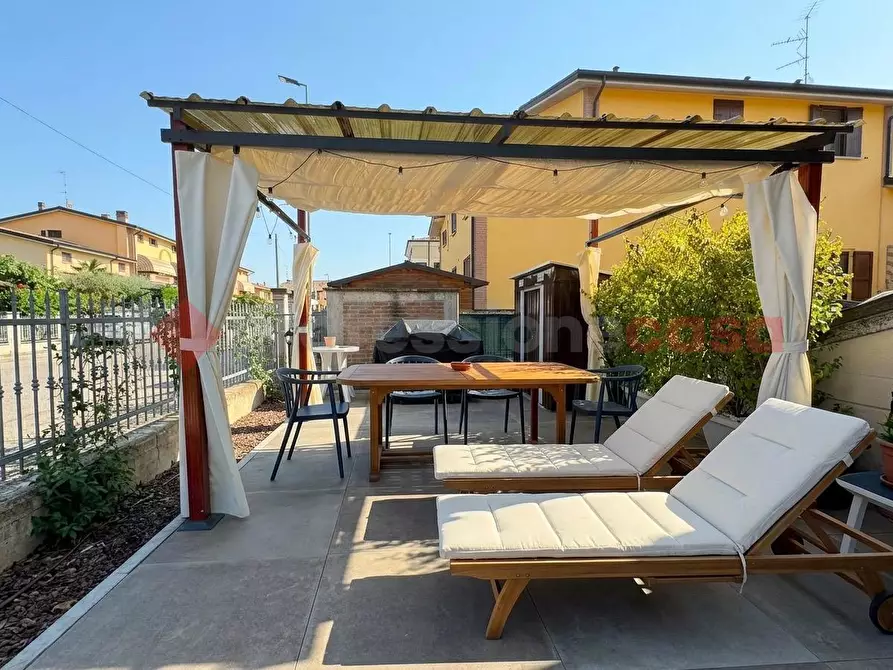 Immagine 5 di Villetta a schiera in vendita  in Via togliatti, 3 a Casalgrande
