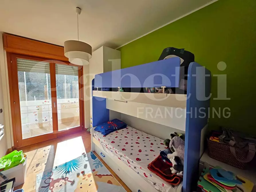 Immagine 26 di Appartamento in vendita  in Via Riva Ligure, 44 a Roma