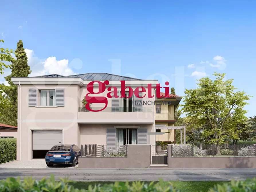 Immagine 1 di Villa in vendita  in Via Tenuta Amalia a Verucchio