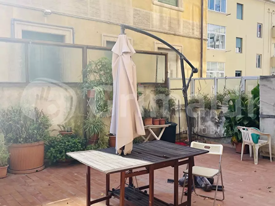 Immagine 4 di Appartamento in vendita  in Viale della libertÃ  a Livorno