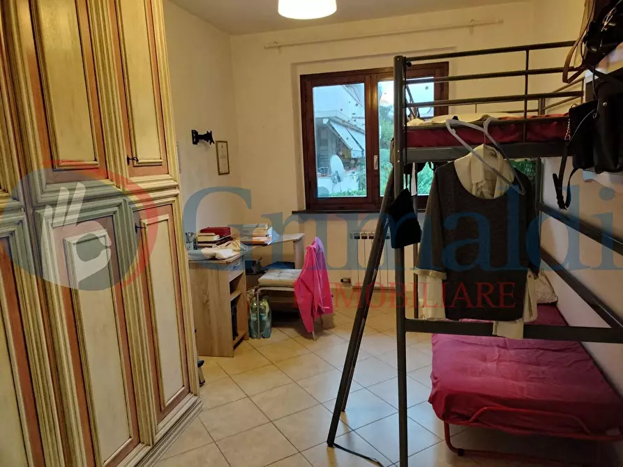 Immagine 11 di Appartamento in vendita  in Via GODOLA, 34 a Massa