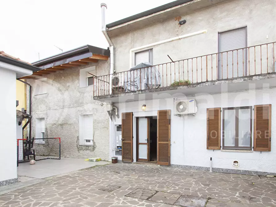Immagine 25 di Casa indipendente in vendita  in Via Firenze, 6 a Grezzago