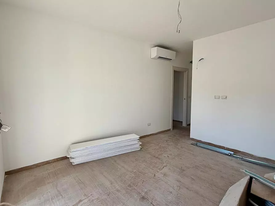 Immagine 12 di Appartamento in vendita  in Via Provinciale Botteghelle a Napoli