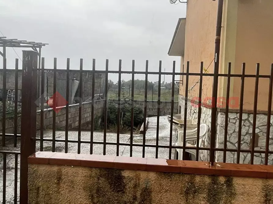 Immagine 35 di Villa in vendita  in Via Miceli III trav., snc a Vitulazio