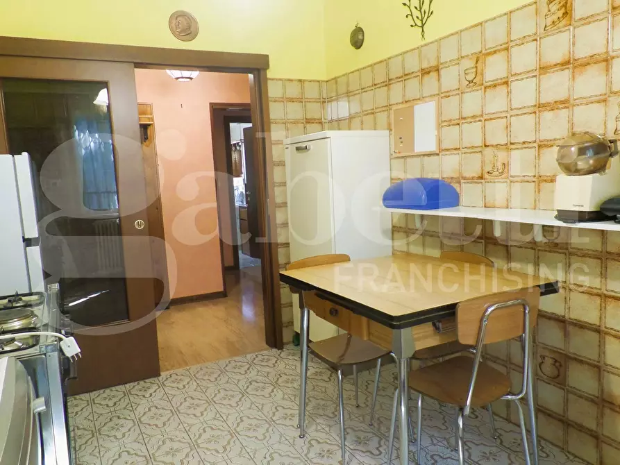 Immagine 14 di Appartamento in vendita  in Via Mascagni, 1 a Cento