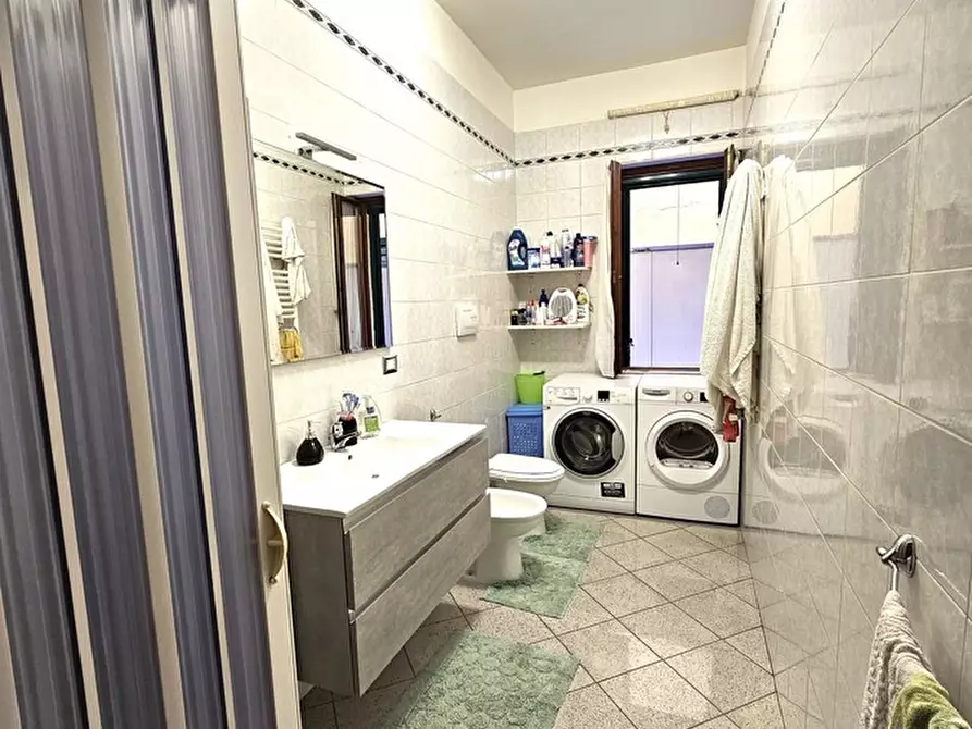 Immagine 5 di Appartamento in vendita  in Corso Leone Mucci a San Severo