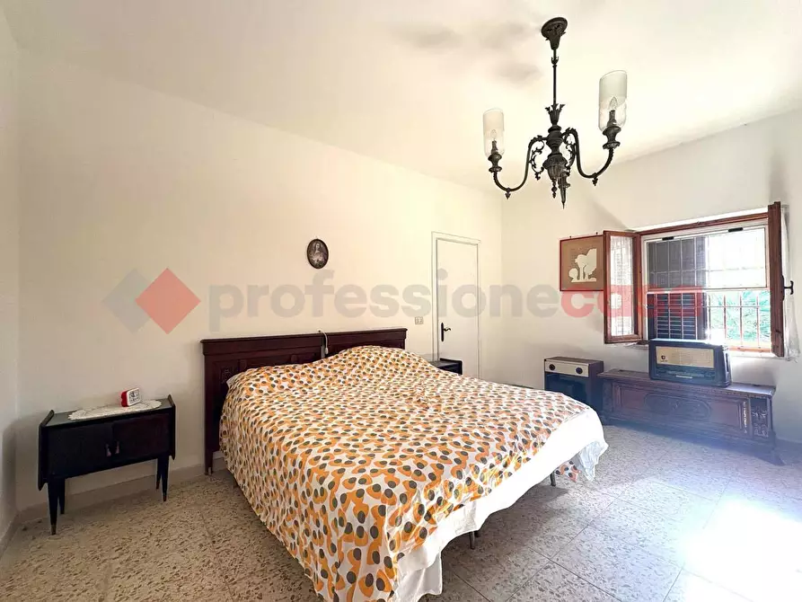 Immagine 11 di Casa indipendente in vendita  in Via CAMPOSORIANO, 1 a Terracina