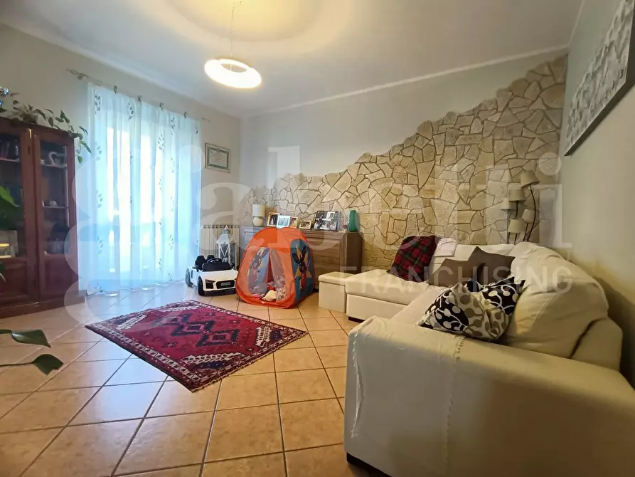 Immagine 7 di Appartamento in vendita  in Via ROMA, 1 a Torgiano