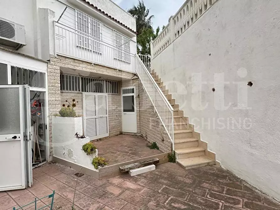 Immagine 15 di Casa indipendente in vendita  in Via del boschetto a Ostuni
