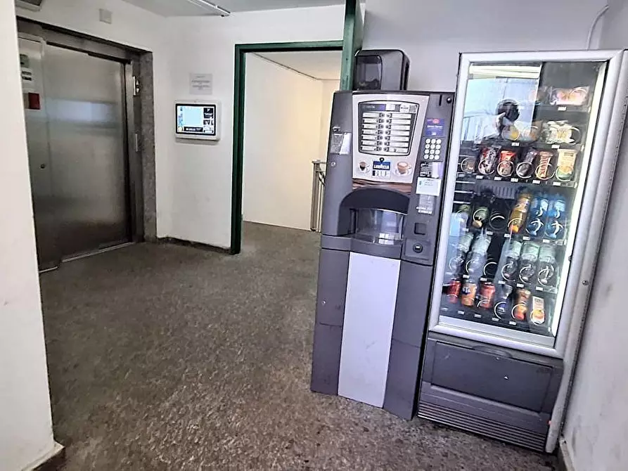 Immagine 4 di Box auto in affitto  in Viale Sabotino, 25 a Milano