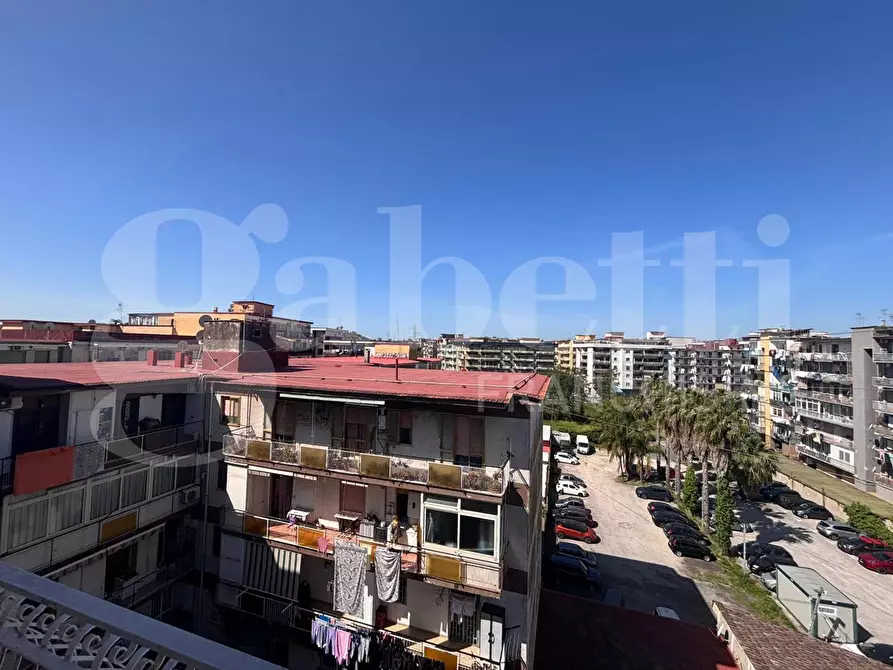 Immagine 25 di Appartamento in vendita  in Via Parmenide a Napoli