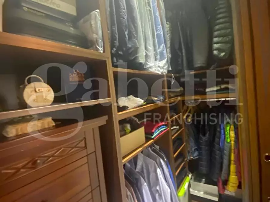 Immagine 15 di Appartamento in vendita  in Via F. Montesanti, 55 a Lamezia Terme