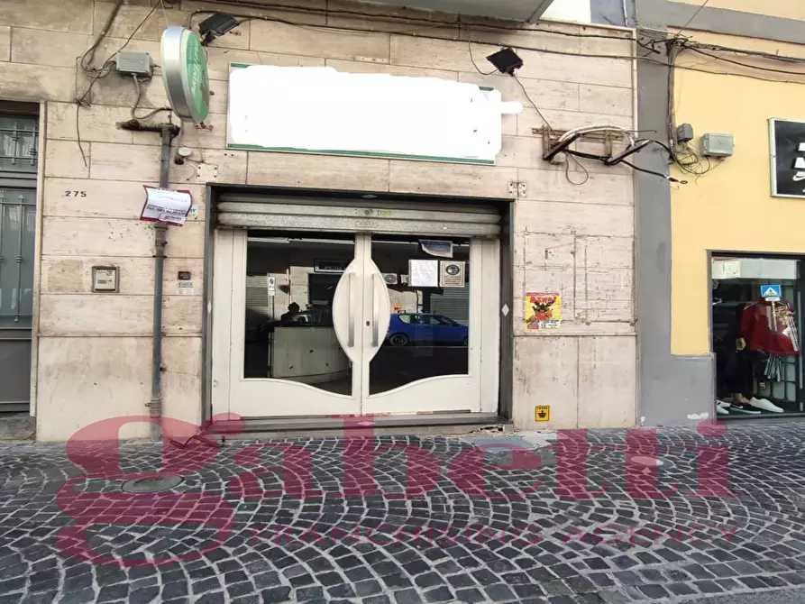 Immagine 11 di Negozio in vendita  in Corso Umberto I, 279 a Torre Annunziata