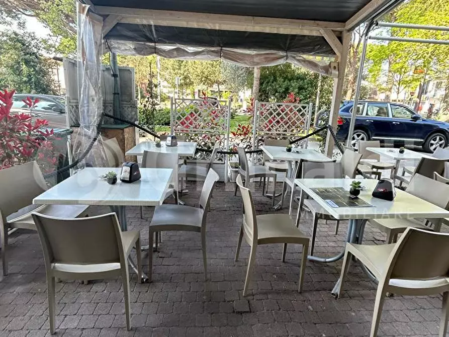 Immagine 9 di Attività commerciale in vendita  in Piazza napoli  milano marittima, 13 a Cervia