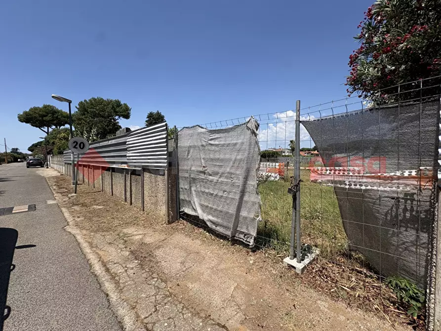 Immagine 9 di Terreno residenziale in vendita  in Via DEI CAPRIOLI, 7 a San Felice Circeo