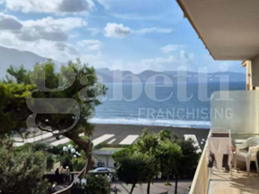 Immagine 27 di Appartamento in vendita  in Via Gino Alfani, 28 a Torre Annunziata